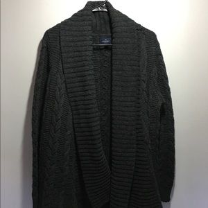 American eagle women’s gray cable knit cardigan